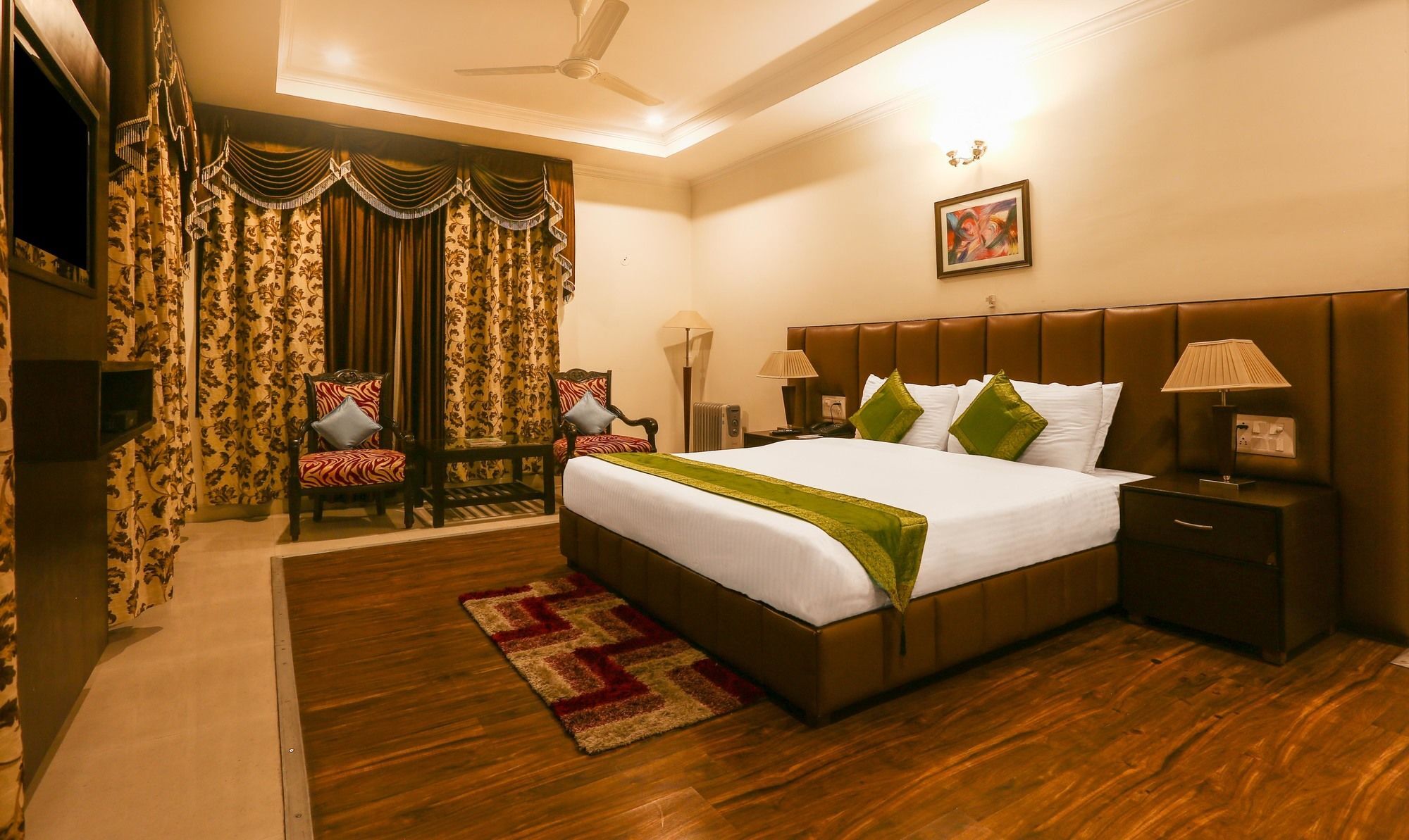 Treebo Trend Gk Conifer Hotel Dharamshala Bagian luar foto
